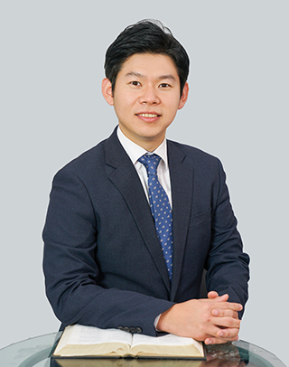 유지홍목사.jpg